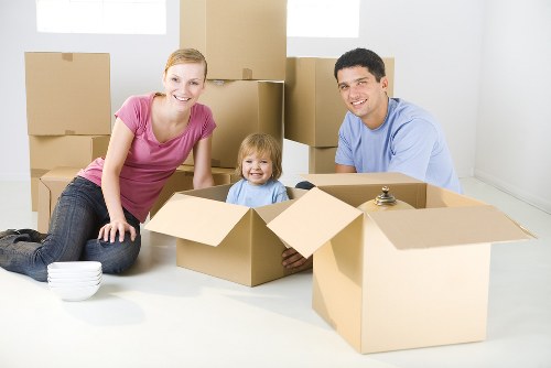 Customer filing a removals complaint during a moving service review